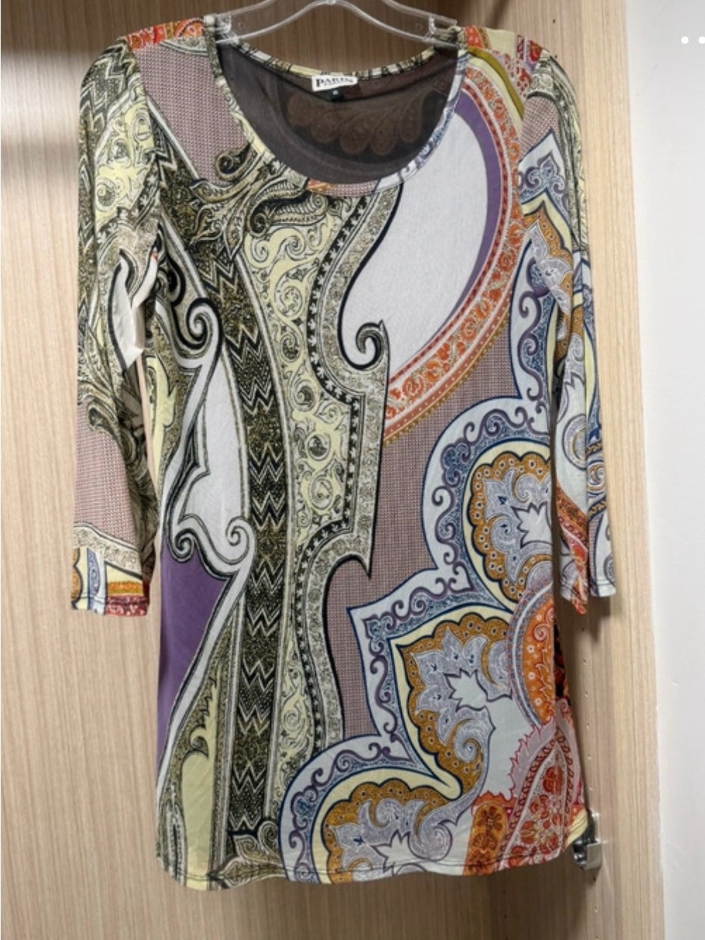 Paris Paris Nights Paisley Scoop Neck Long Sleeve Top in Multi-Color